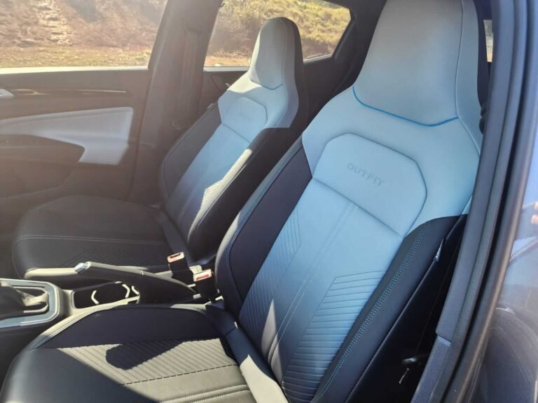 662e1b50-e4a9-4faf-b9c4-d6bb1a10330a